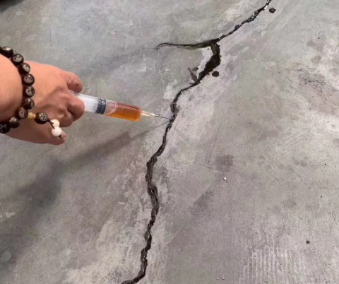 青云谱混凝土裂缝修补技术详解​